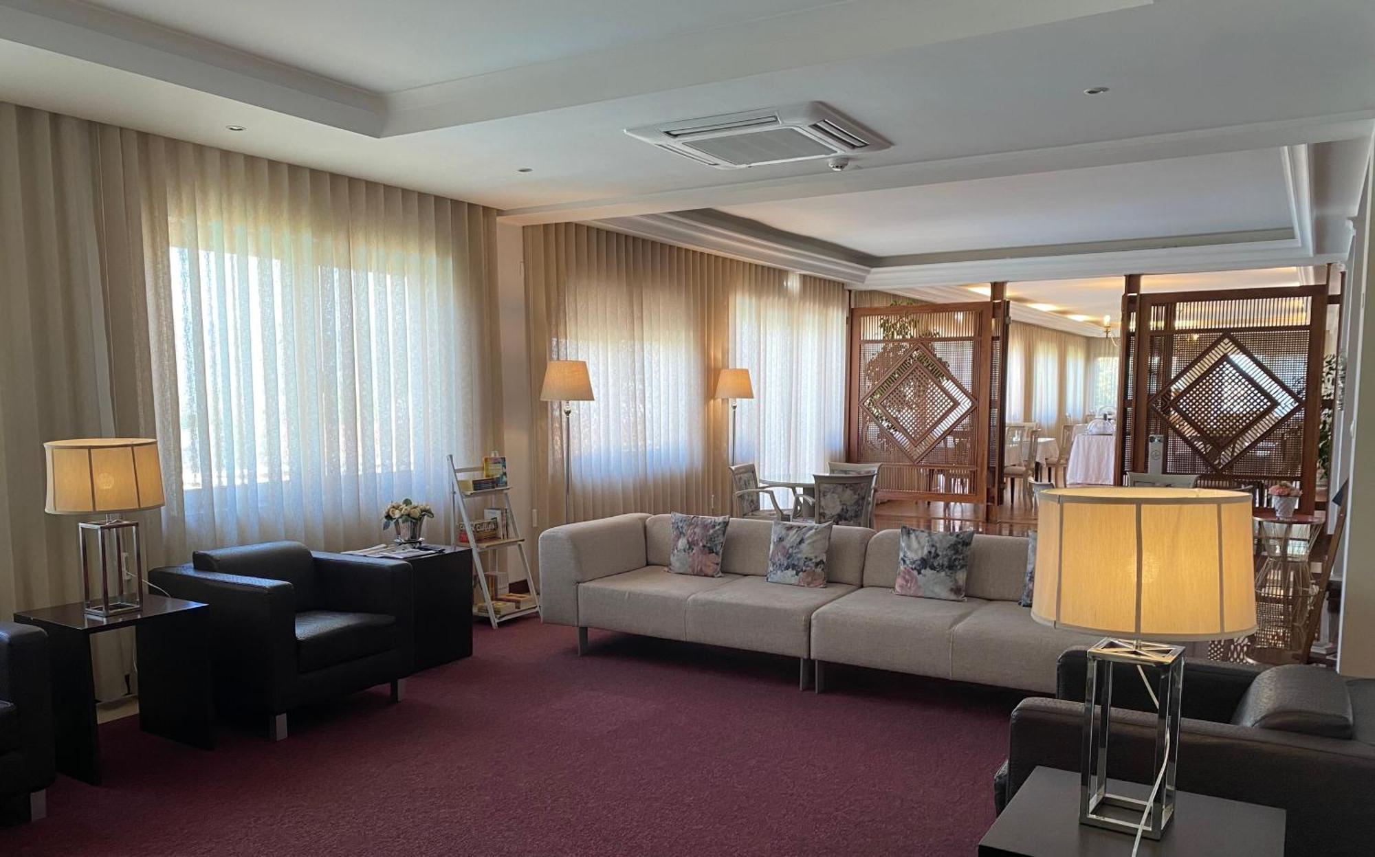 Hotel Sj Tondela Exterior photo