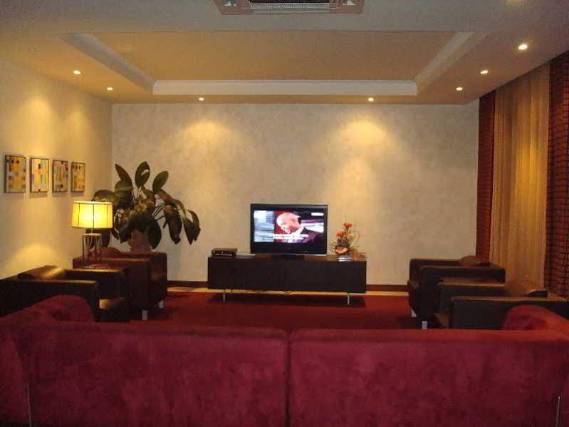 Hotel Sj Tondela Exterior photo